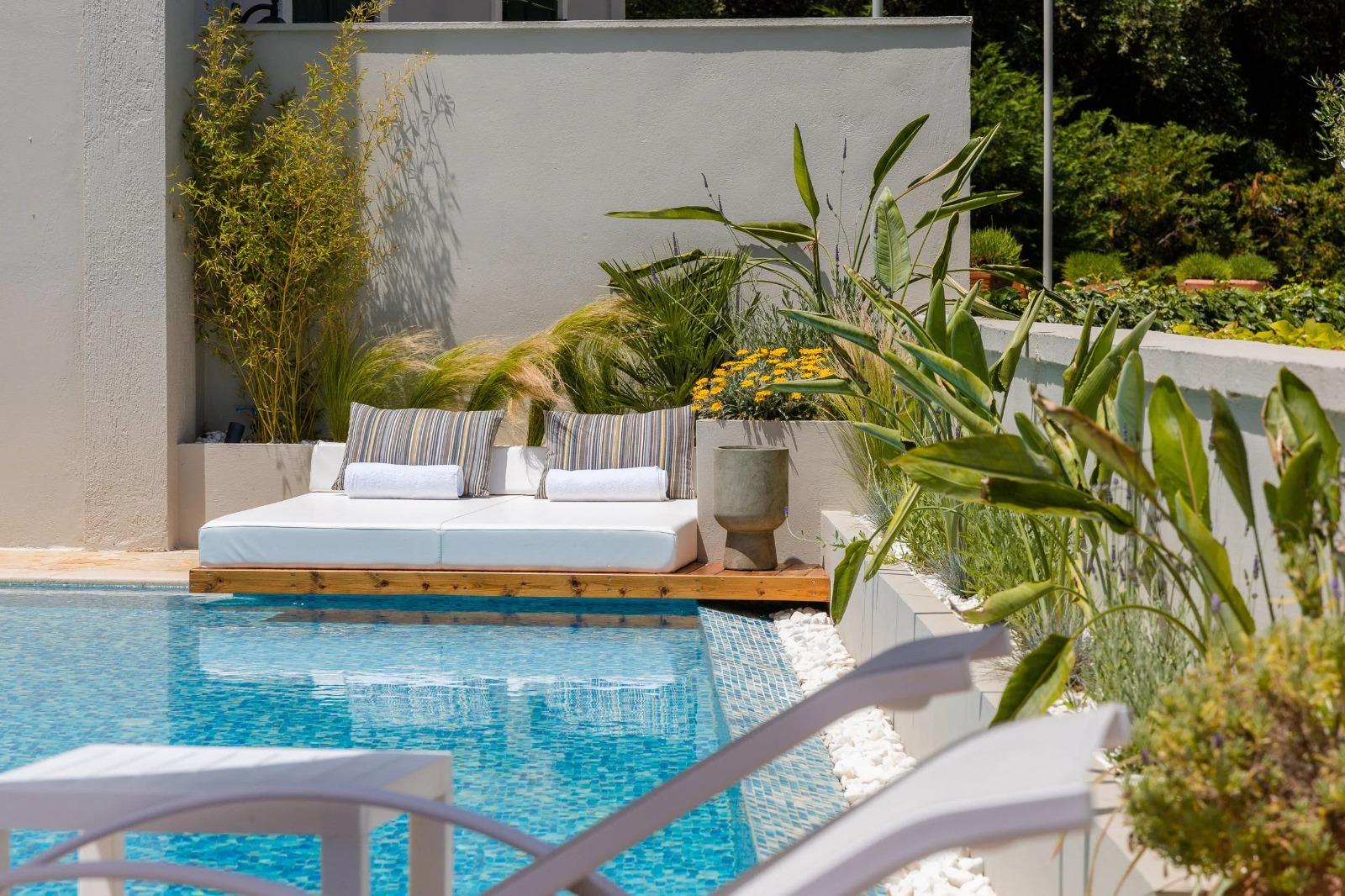 Pool terrace email preview